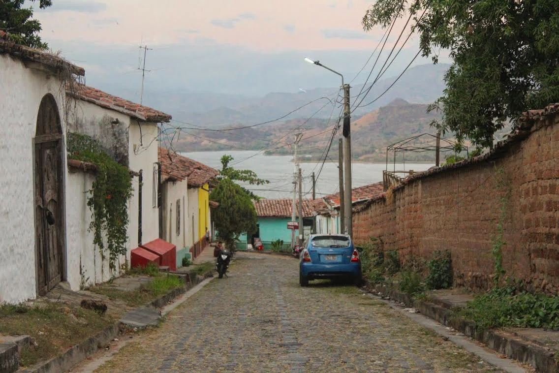 Suchitoto.jpg