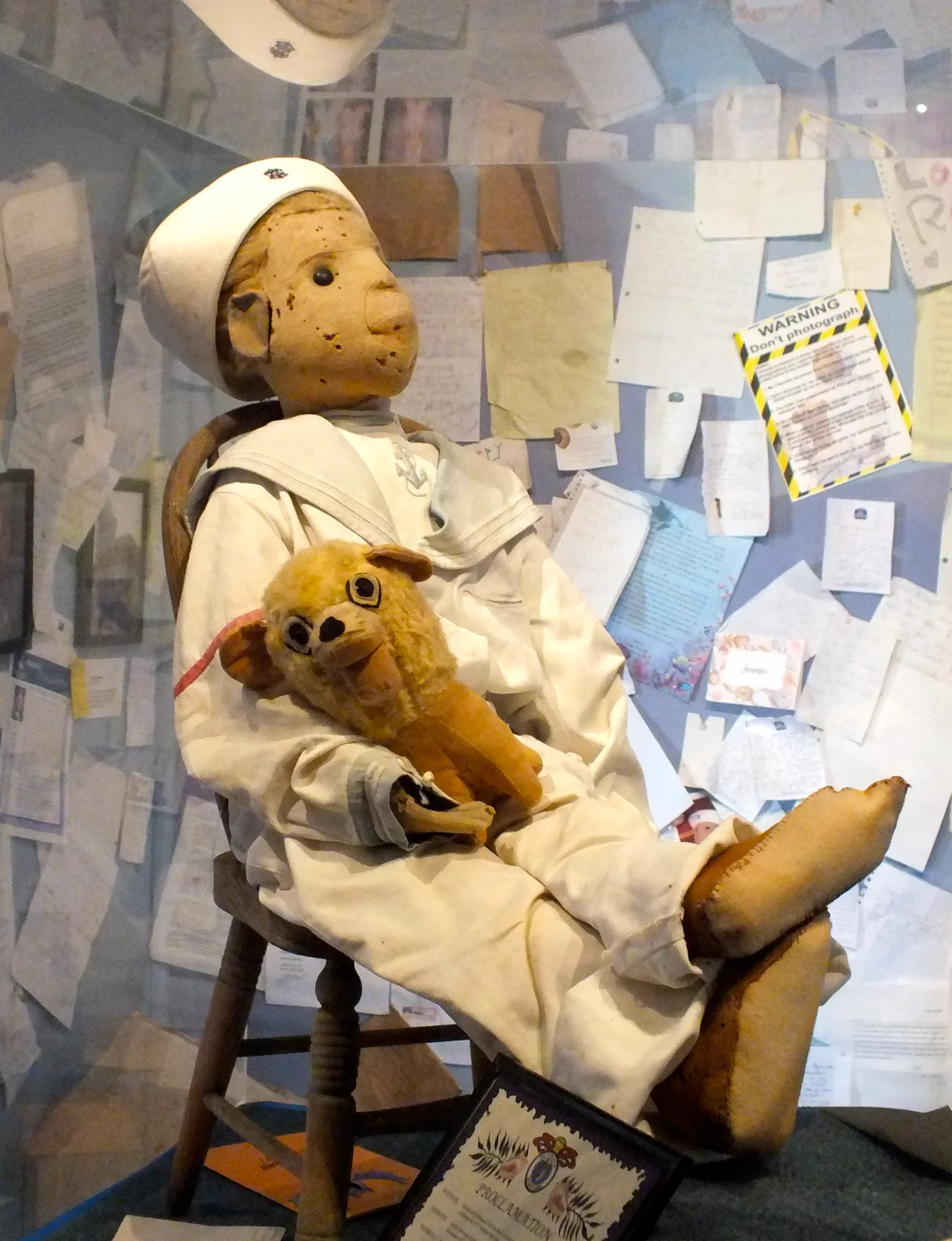 Related Link:
www.robertthedoll.org/