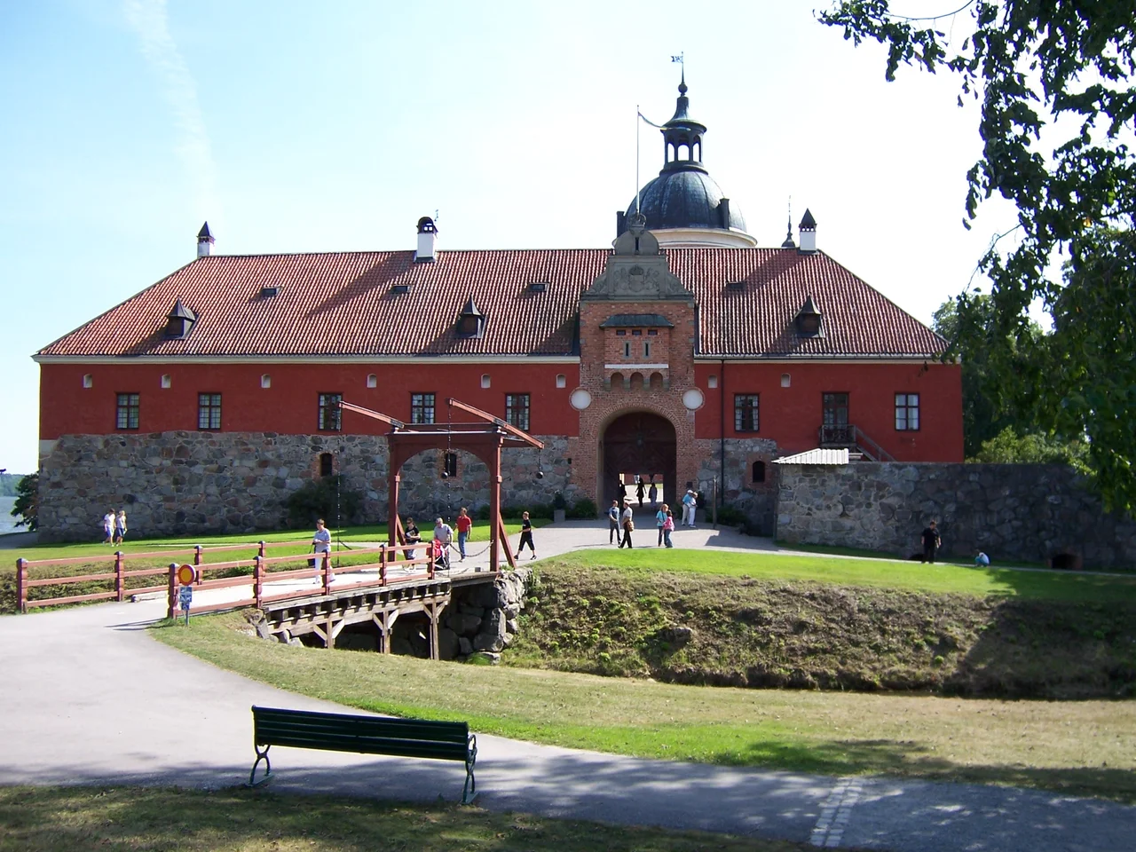 Entrance of Gripsholm Castle (Sweden)
own work, all rights released